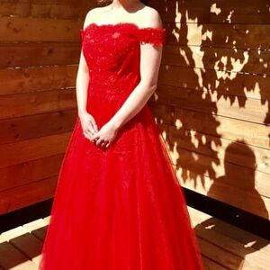 Red and long prom dress